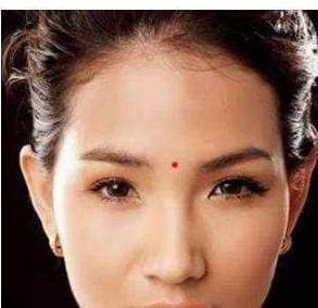 Người có những “nốt ruồi may mắn” này trên cơ thể sẽ tốt - Hình 4 Nguoi co nhung “not ruoi may man” nay tren co the se tot-Hinh-4