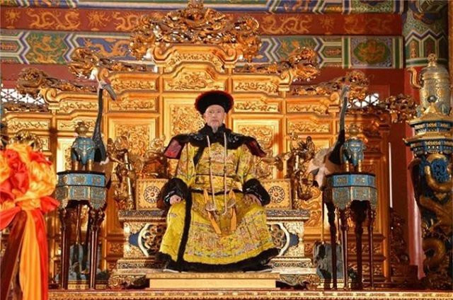 Bí quyết sống thọ của hoàng đế Càn Long: Đa tình lại sống thọ Bi quyet song tho cua hoang de Can Long: Da tinh lai song tho