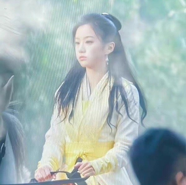 'Hoàng Dung 10X' trong 'Tân Anh hùng xạ điêu' - Hình 2 'Hoang Dung 10X' trong 'Tan Anh hung xa dieu'-Hinh-2