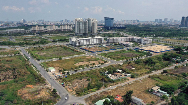 Hai doanh nghiệp trúng đấu giá đất Thủ Thiêm hứa nộp tiền sử dụng đất Hai doanh nghiep trung dau gia dat Thu Thiem hua nop tien su dung dat