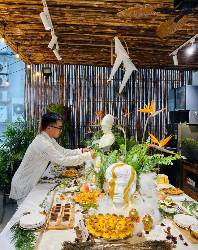 Khu vườn resort, phòng tắm 'nghìn sao' giữa lưng chừng trời ở TP.HCM - Hình 13 Khu vuon resort, phong tam 'nghin sao' giua lung chung troi o TP.HCM-Hinh-13