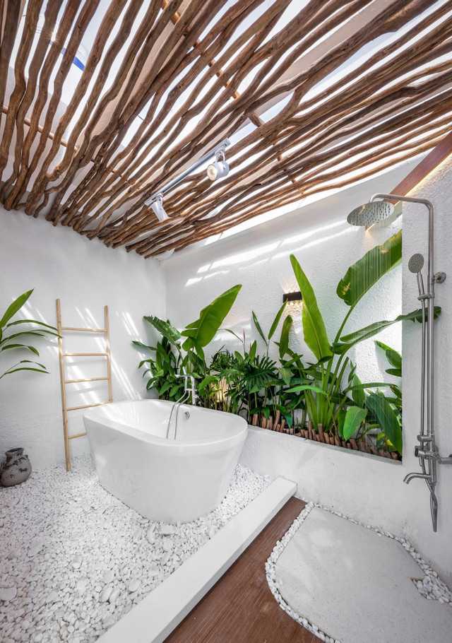 Khu vườn resort, phòng tắm 'nghìn sao' giữa lưng chừng trời ở TP.HCM - Hình 6 Khu vuon resort, phong tam 'nghin sao' giua lung chung troi o TP.HCM-Hinh-6