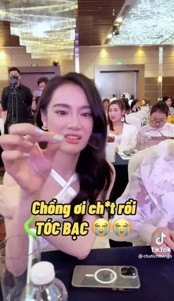 Là mĩ nhân showbiz, Diệp Lâm Anh vẫn để lộ dấu hiệu tuổi tác này - Hình 5 La mi nhan showbiz, Diep Lam Anh van de lo dau hieu tuoi tac nay-Hinh-5
