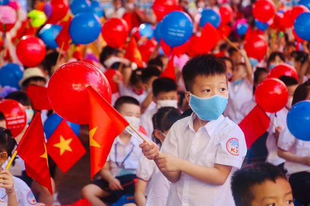 'Hôm nay, tôi đi học' và những đổi thay ngoạn mục - Hình 2 'Hom nay, toi di hoc' va nhung doi thay ngoan muc-Hinh-2