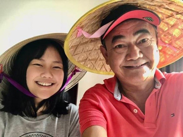 Sao Việt ly hôn tuổi xế chiều: NSND Việt Anh 'ở vậy' - Hình 4 Sao Viet ly hon tuoi xe chieu: NSND Viet Anh 'o vay'-Hinh-4