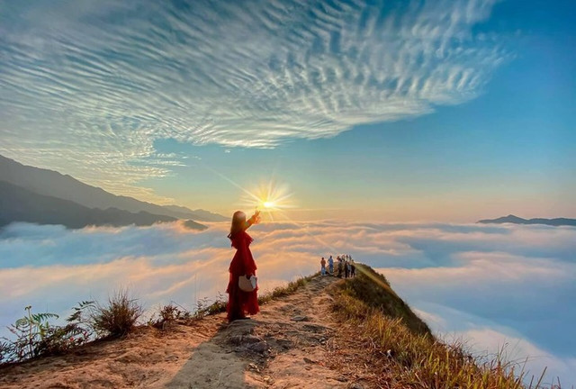 Săn mây Tà Xùa - Hình 3 San may Ta Xua-Hinh-3