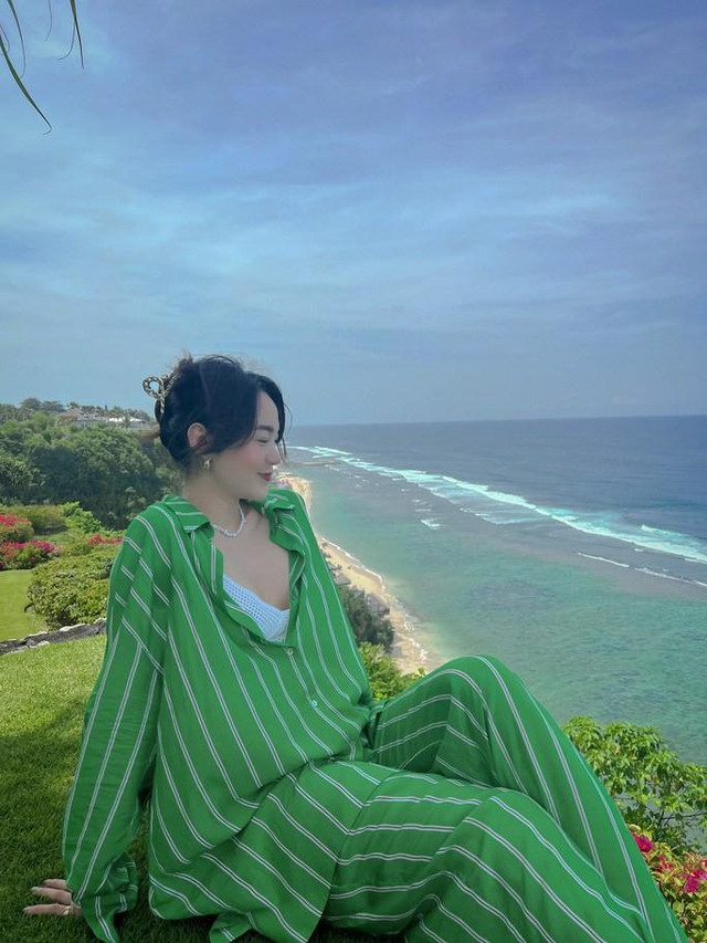 Chồng Minh Hằng chỉ được ăn sáng cùng vợ khi đi du lịch - Hình 11 Chong Minh Hang chi duoc an sang cung vo khi di du lich-Hinh-11