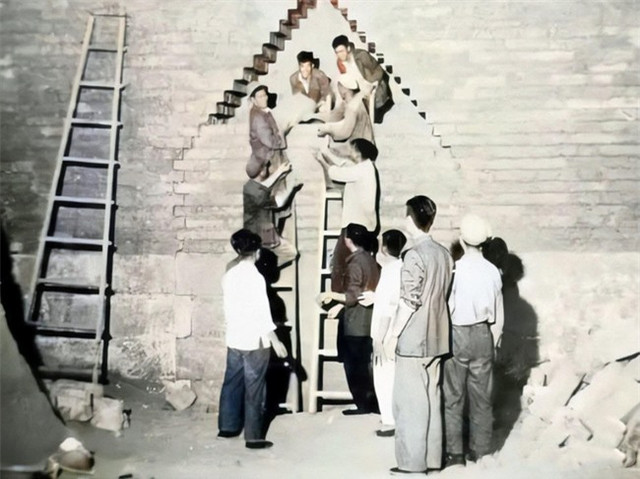 Lăng mộ của Tần Thủy Hoàng rỗng hay đặc? ảnh 8 Lăng mộ của Tần Thủy Hoàng rỗng hay đặc? ảnh 8
