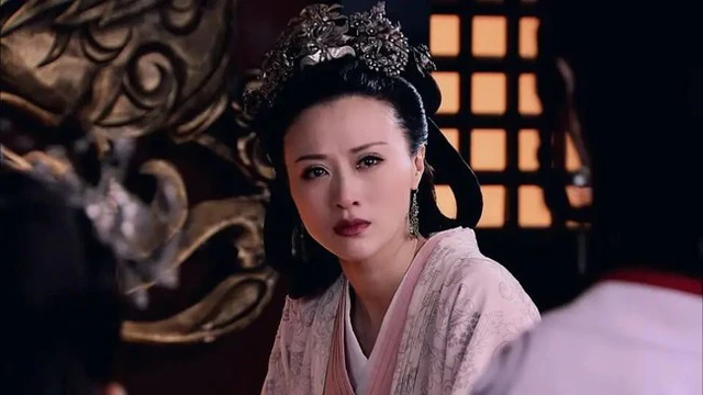 Người nào vừa thấy Lưu Bang liền tiên đoán “chắc chắn làm hoàng đế”? - Hình 6 Nguoi nao vua thay Luu Bang lien tien doan “chac chan lam hoang de”?-Hinh-6
