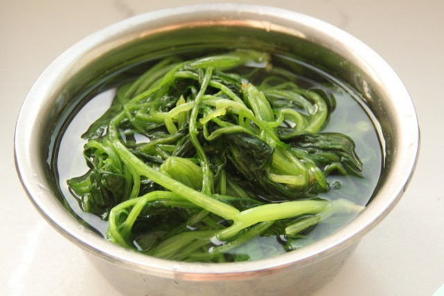 Rau “khỏe như lực sĩ”, mỗi tuần ăn 2-3 lần thải độc, mát gan - Hình 21 Rau “khoe nhu luc si”, moi tuan an 2-3 lan thai doc, mat gan-Hinh-21