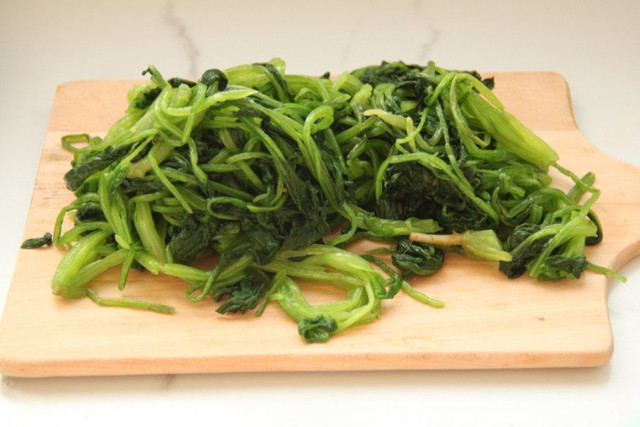 Rau “khỏe như lực sĩ”, mỗi tuần ăn 2-3 lần thải độc, mát gan - Hình 22 Rau “khoe nhu luc si”, moi tuan an 2-3 lan thai doc, mat gan-Hinh-22