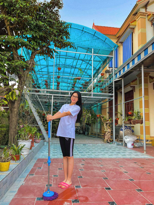 Hoa hậu Đỗ Thị Hà lộ điểm lạ thường - Hình 5 Hoa hau Do Thi Ha lo diem la thuong-Hinh-5