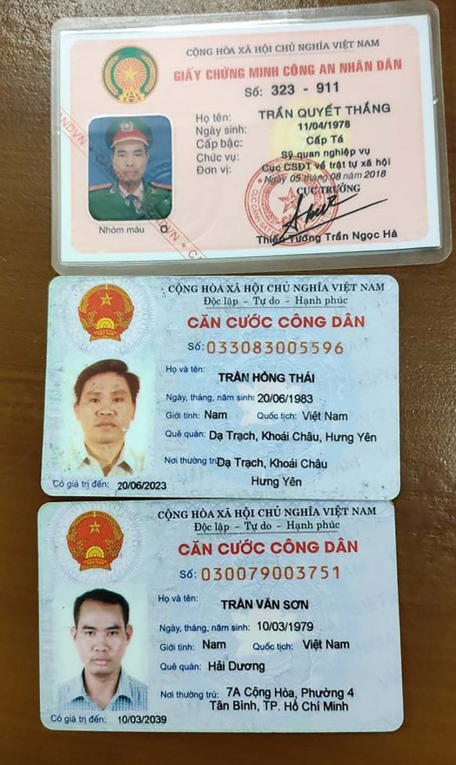Giả cán bộ Bộ Công an nửa đêm đến nhà dân đọc lệnh bắt người - Hình 2 Gia can bo Bo Cong an nua dem den nha dan doc lenh bat nguoi-Hinh-2