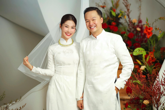 Diễm My 9X: Quá khứ bị chê kém sắc, hiện tại viên mãn Diem My 9X: Qua khu bi che kem sac, hien tai vien man