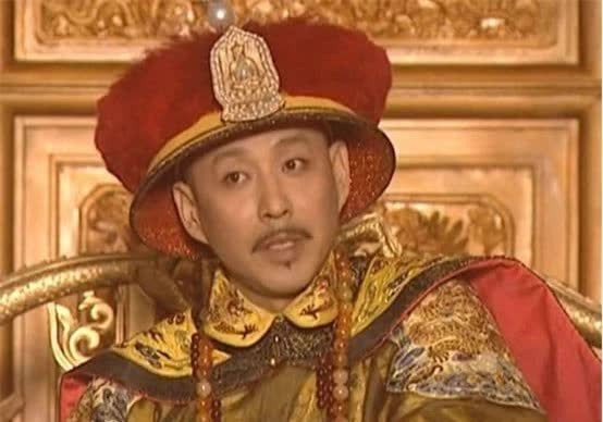 Tại sao Khang Hi lại phạt Dung Phi đi dọn nhà vệ sinh? - Hình 4 Tai sao Khang Hi lai phat Dung Phi di don nha ve sinh?-Hinh-4