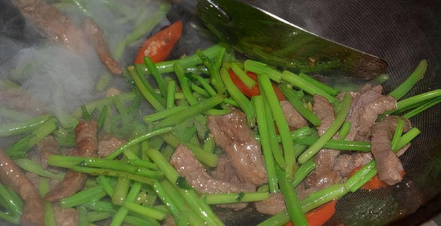 Loại rau bổ dưỡng hơn bí ngô, kiểm soát đường, làm bánh cực ngon - Hình 6 Loai rau bo duong hon bi ngo, kiem soat duong, lam banh cuc ngon-Hinh-6