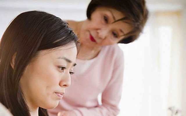 Hối hận khi biết nguồn gốc 2 cây vàng mẹ kế tặng trong ngày cưới Hoi han khi biet nguon goc 2 cay vang me ke tang trong ngay cuoi