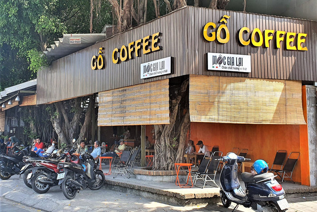 Quán cà phê ở TP HCM bị tố thu 100% phí VAT ngày Tết - Hình 2 Quan ca phe o TP HCM bi to thu 100% phi VAT ngay Tet-Hinh-2