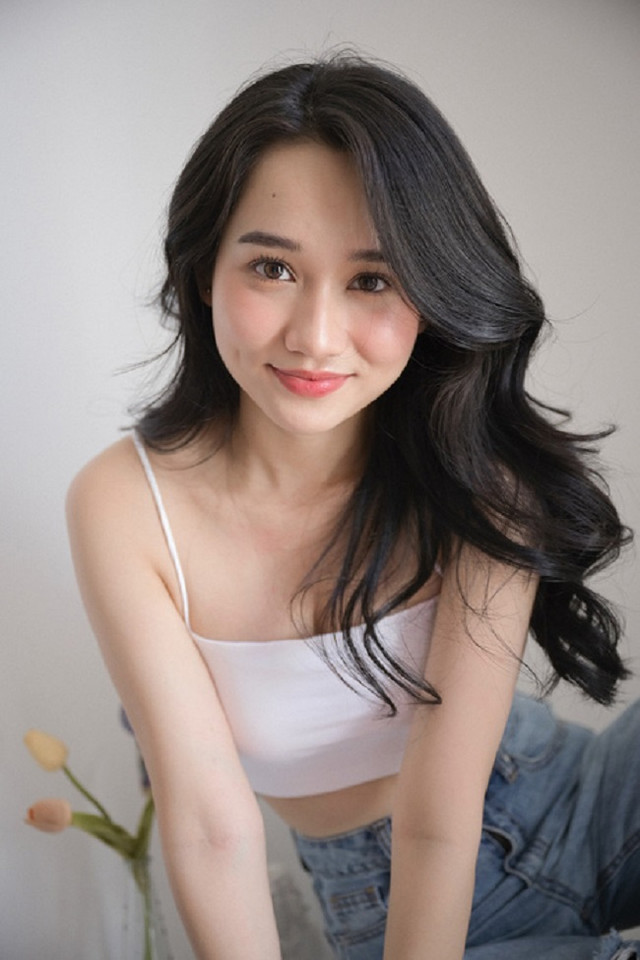 Người đẹp Tây Ninh đóng cảnh nóng có “hot” bằng mỹ nhân cùng tuổi? - Hình 13 Nguoi dep Tay Ninh dong canh nong co “hot” bang my nhan cung tuoi?-Hinh-13