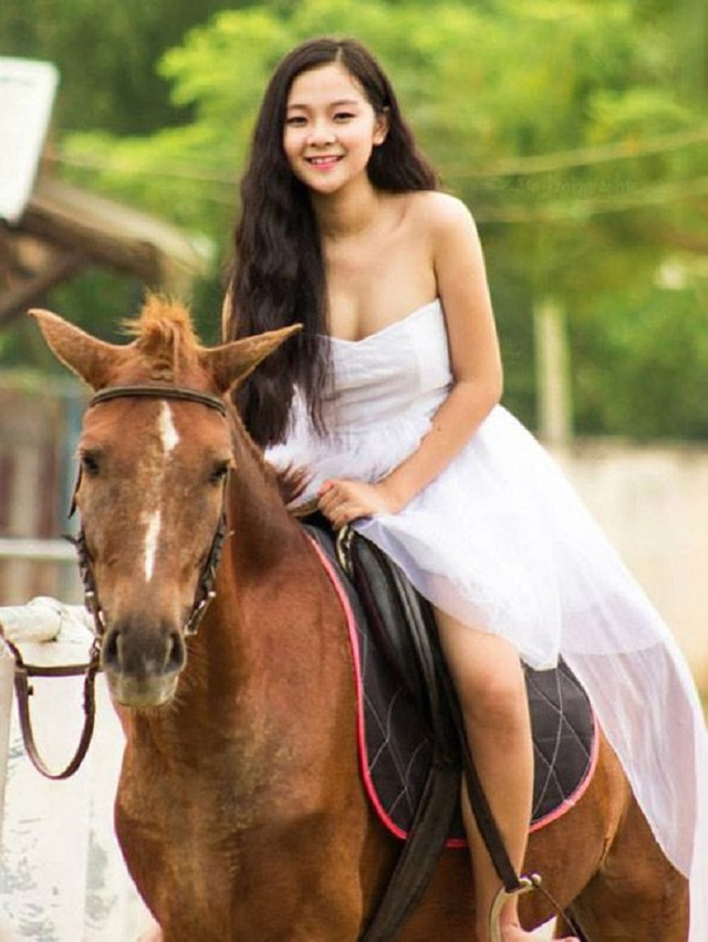 Người đẹp Tây Ninh đóng cảnh nóng có “hot” bằng mỹ nhân cùng tuổi? - Hình 2 Nguoi dep Tay Ninh dong canh nong co “hot” bang my nhan cung tuoi?-Hinh-2