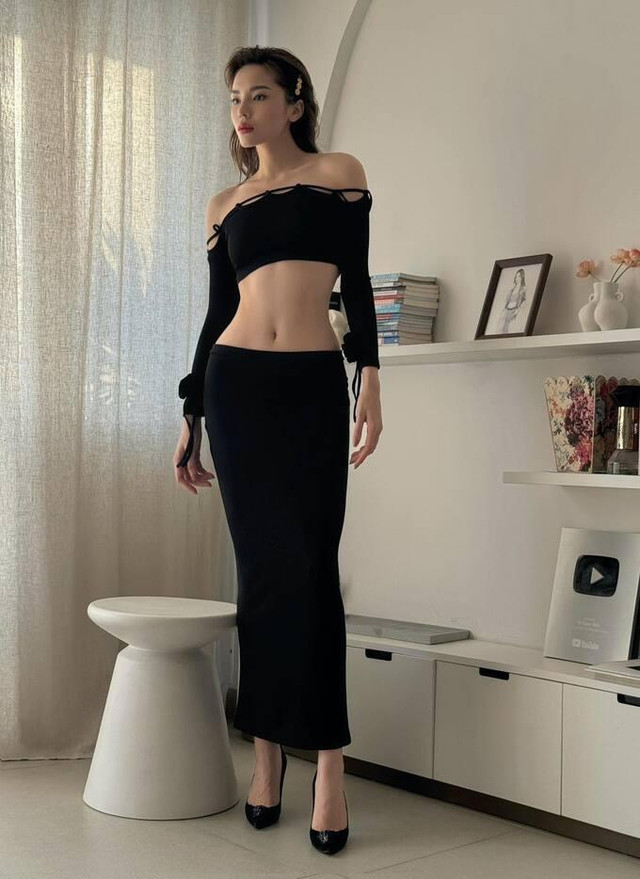Hoa hậu Kỳ Duyên khoe chiếc eo 'thắt cổ chai' nhiều người mơ ước - Hình 3 Hoa hau Ky Duyen khoe chiec eo 'that co chai' nhieu nguoi mo uoc-Hinh-3
