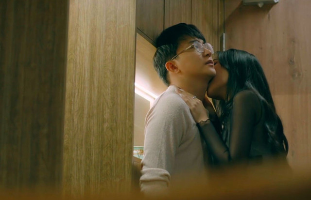 Nhân vật của B Trần trong ‘Chúng ta của 8 năm sau’ gây phẫn nộ - Hình 2 Nhan vat cua B Tran trong ‘Chung ta cua 8 nam sau’ gay phan no-Hinh-2