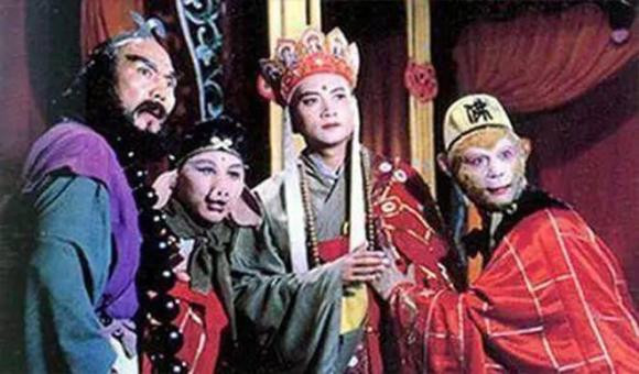 3 người cùng đóng vai Đường Tăng nhưng số phận lại trái ngược - Hình 6 3 nguoi cung dong vai Duong Tang nhung so phan lai trai nguoc-Hinh-6