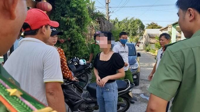 Truy nã cô gái Việt trong đường dây đưa người nước ngoài nhập cảnh trái phép ảnh 2 Truy nã cô gái Việt trong đường dây đưa người nước ngoài nhập cảnh trái phép ảnh 2