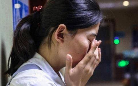 Nữ giáo viên 59 tuổi qua đời vì nhồi máu não - Hình 3 Nu giao vien 59 tuoi qua doi vi nhoi mau nao-Hinh-3