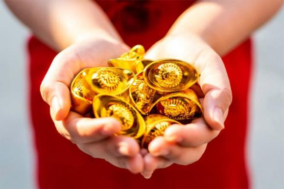Tại sao người xưa luôn dùng răng để thử vàng? Lý do quá thông minh Tai sao nguoi xua luon dung rang de thu vang? Ly do qua thong minh
