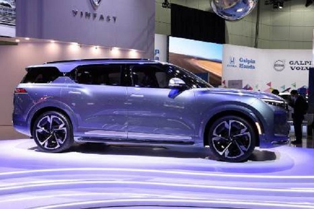 CEO Los Angeles Auto Show: VF e35, VF e36 của VinFast hấp dẫn không thể cưỡng - Hình 4 CEO Los Angeles Auto Show: VF e35, VF e36 cua VinFast hap dan khong the cuong-Hinh-4