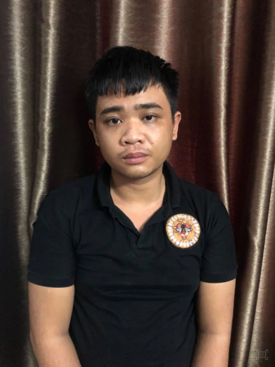 Kẻ dùng súng cướp cửa hàng giữa mùa dịch Covid-19 khai gì? Ke dung sung cuop cua hang giua mua dich Covid-19 khai gi?