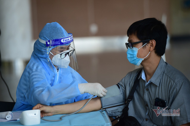 Một triệu liều vắc xin Sinopharm đã về TP.HCM Mot trieu lieu vac xin Sinopharm da ve TP.HCM