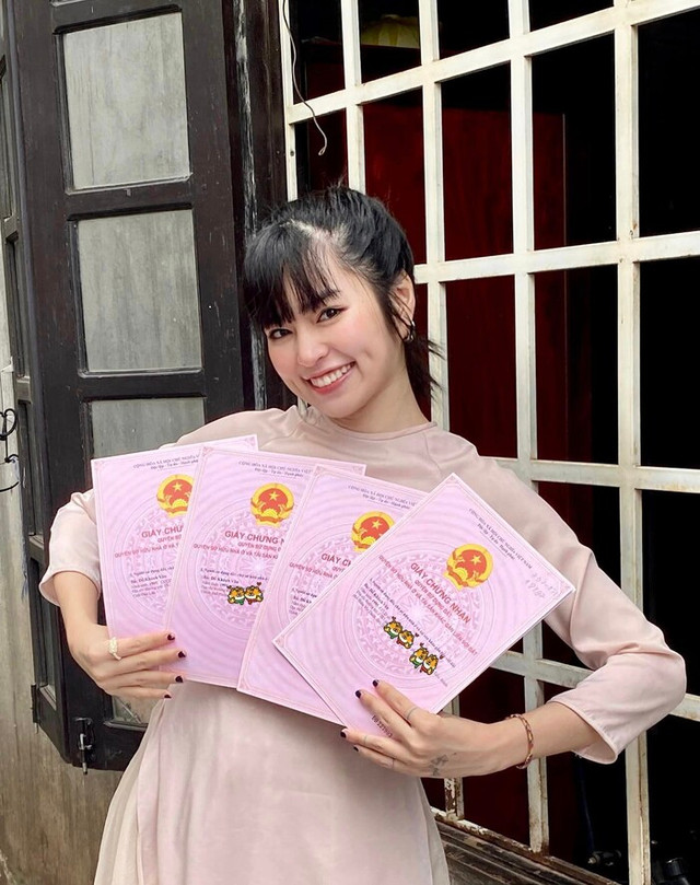 Sao nữ Vbiz tự mừng tuổi bản thân, netizen ào ạt vào 'xin vía' - Hình 2 Sao nu Vbiz tu mung tuoi ban than, netizen ao at vao 'xin via'-Hinh-2