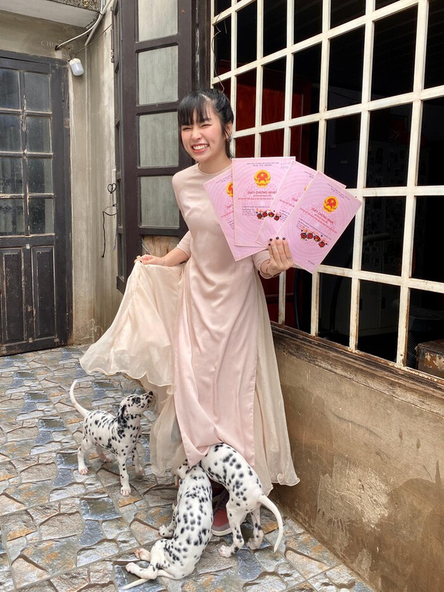 Sao nữ Vbiz tự mừng tuổi bản thân, netizen ào ạt vào 'xin vía' - Hình 4 Sao nu Vbiz tu mung tuoi ban than, netizen ao at vao 'xin via'-Hinh-4