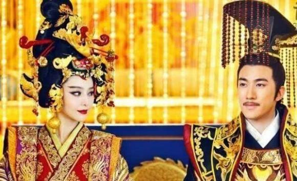 Võ Tắc Thiên trẻ đẹp, sao Lý Thế Dân không bao giờ chạm vào nàng? - Hình 2 Vo Tac Thien tre dep, sao Ly The Dan khong bao gio cham vao nang?-Hinh-2