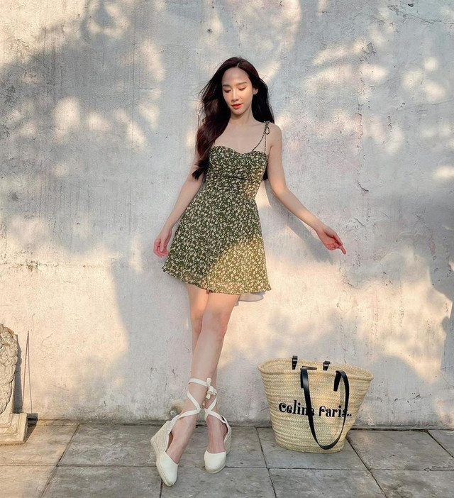 4 kiểu váy mùa hè được mỹ nhân Thái diện xinh ngất ngây - Hình 3 4 kieu vay mua he duoc my nhan Thai dien xinh ngat ngay-Hinh-3