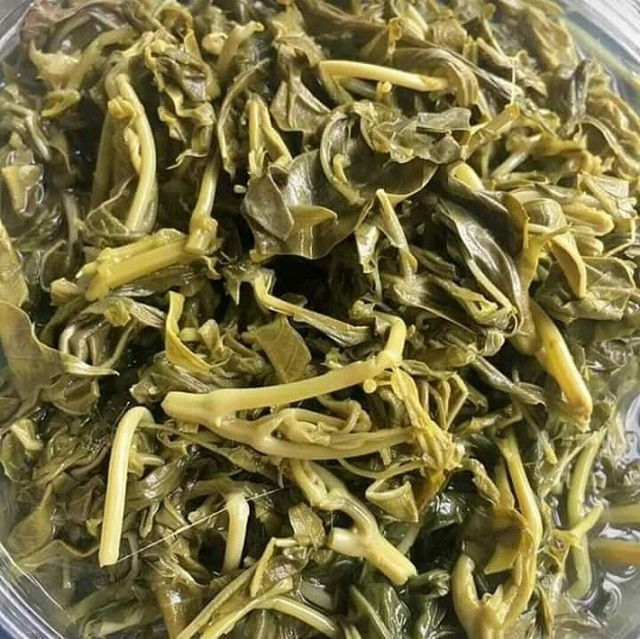 Món rau nhà nghèo thành đặc sản, chị em lùng mua tích trữ - Hình 4 Mon rau nha ngheo thanh dac san, chi em lung mua tich tru-Hinh-4
