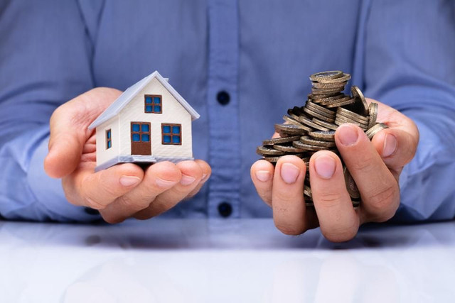 Cố vay tiền mua nhà đất, vật vã chi tiêu còng lưng trả nợ Co vay tien mua nha dat, vat va chi tieu cong lung tra no