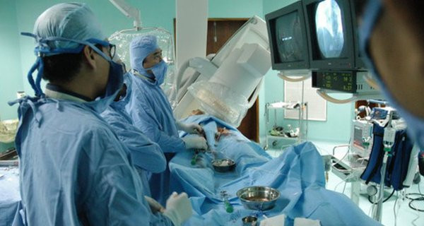 Bác sĩ nói: Làm 2 điều này sau bữa ăn là đại kỵ Bac si noi: Lam 2 dieu nay sau bua an la dai ky