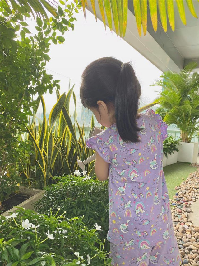 Con trai Đặng Thu Thảo lớn phổng phao, ra dáng soái ca nhí - Hình 6 Con trai Dang Thu Thao lon phong phao, ra dang soai ca nhi-Hinh-6