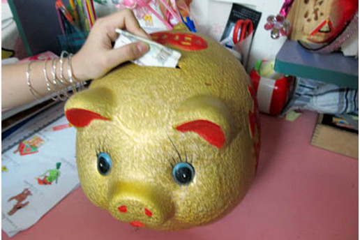 Mỗi ngày thêm vào lợn 30 nghìn, sau 10 năm vợ chồng chắc tay 5 tỷ Moi ngay them vao lon 30 nghin, sau 10 nam vo chong chac tay 5 ty