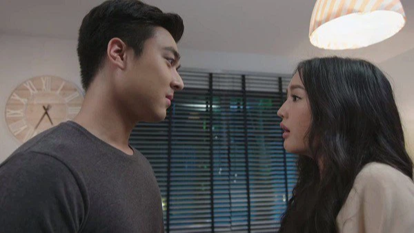 Đêm tân hôn, tôi chết lặng khi vợ quỳ gối cầu xin tôi tha thứ Dem tan hon, toi chet lang khi vo quy goi cau xin toi tha thu
