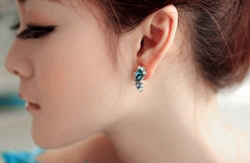 Phụ nữ có nét tướng này, sau 35 tuổi thành đạt được bao người kính nể - Hình 2 Phu nu co net tuong nay, sau 35 tuoi thanh dat duoc bao nguoi kinh ne-Hinh-2