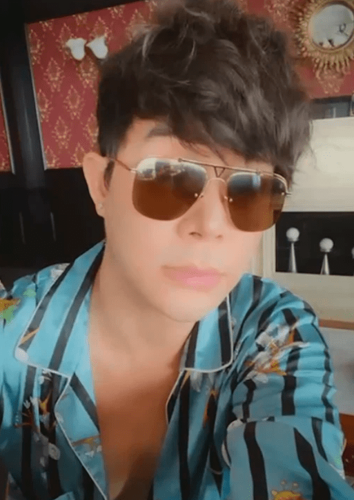 Hồ Quỳnh Hương nhắn tin nhắc nhở Nathan Lee Ho Quynh Huong nhan tin nhac nho Nathan Lee