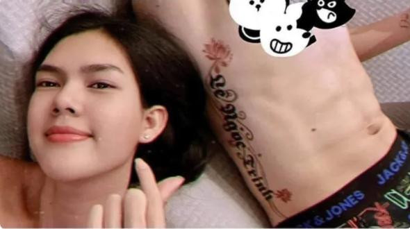 Cầu thủ 9X làm gì với hình xăm Ngọc Trinh sau chia tay? - Hình 3 Cau thu 9X lam gi voi hinh xam Ngoc Trinh sau chia tay?-Hinh-3