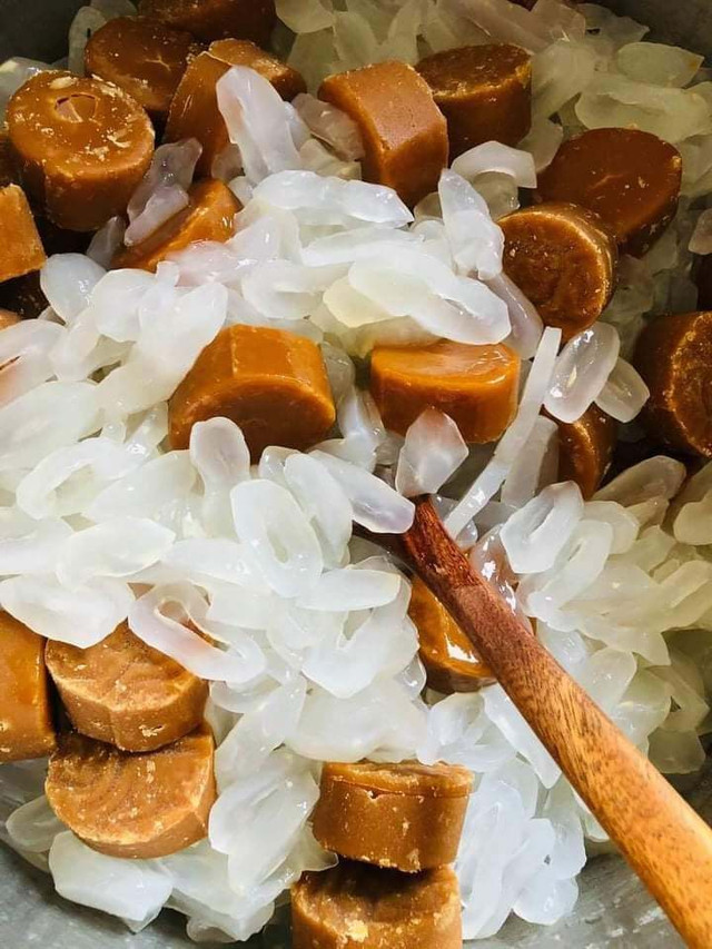 Mốt nấu chè giải nhiệt, chị em chung mua cả tạ thốt nốt Miền Tây - Hình 2 Mot nau che giai nhiet, chi em chung mua ca ta thot not Mien Tay-Hinh-2