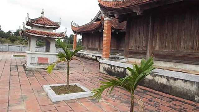 Vua Hàm Nghi giấu 1.000 thùng vàng ở chỗ nào ? - Hình 7 Vua Ham Nghi giau 1.000 thung vang o cho nao ?-Hinh-7
