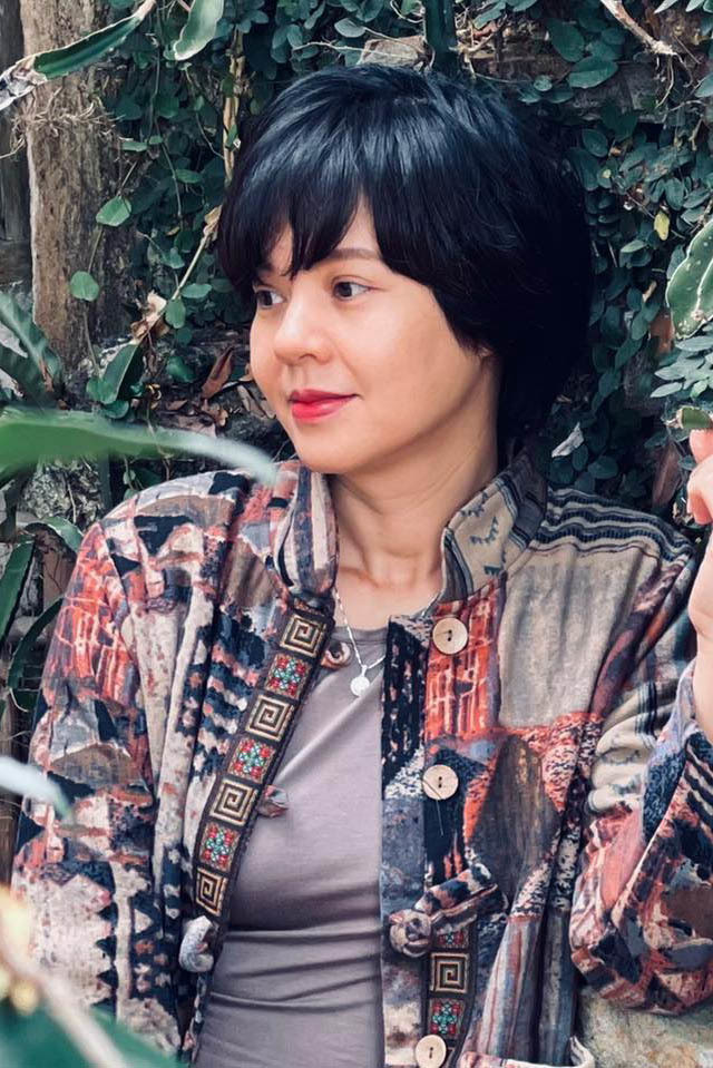 MC Diễm Quỳnh trẻ trung, sành điệu ở tuổi 49 - Hình 12 MC Diem Quynh tre trung, sanh dieu o tuoi 49-Hinh-12