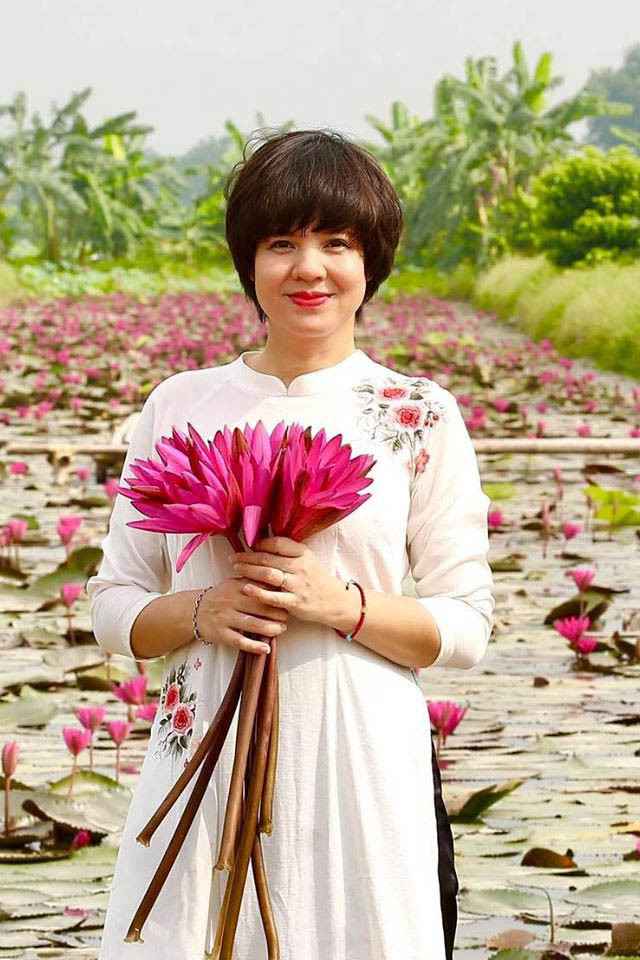 MC Diễm Quỳnh trẻ trung, sành điệu ở tuổi 49 - Hình 3 MC Diem Quynh tre trung, sanh dieu o tuoi 49-Hinh-3